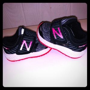 Baby girls New Balance shoe